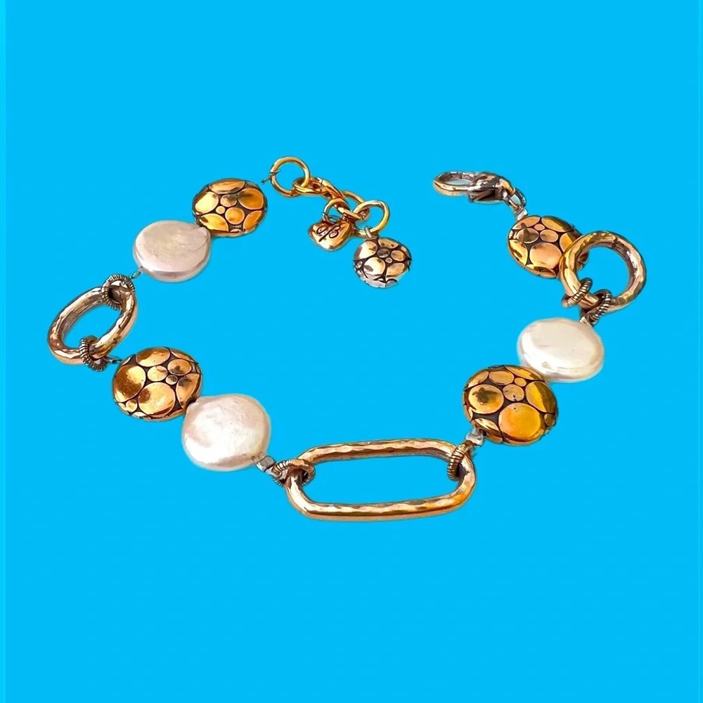 Brighton Link Bracelet Pebble and Pearl Silver *Vintage 90s 8.25"
Beautiful